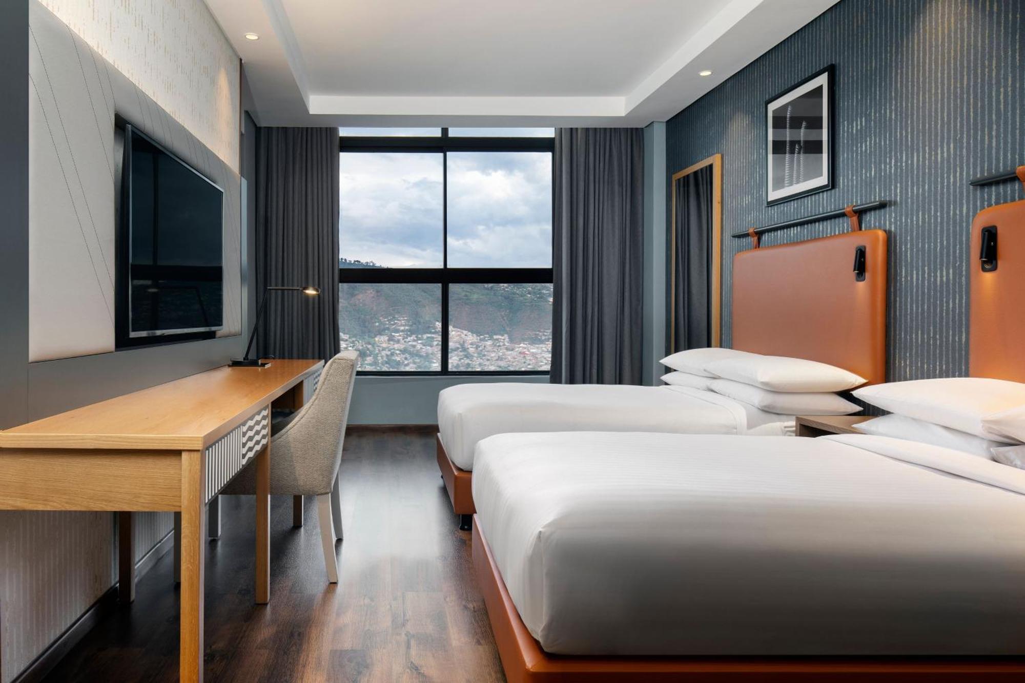 Four Points By Sheraton Кигали Экстерьер фото